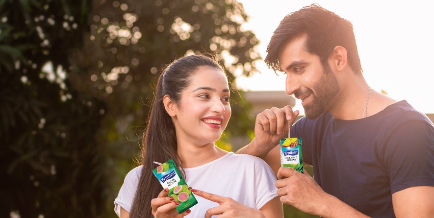 couple drinking juice